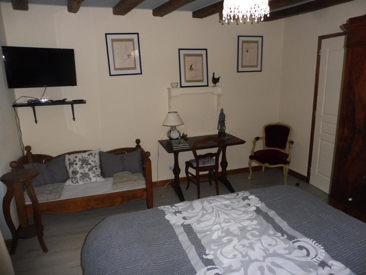 Chambre D'Hotes Des 3 Ifs Vernot Екстериор снимка